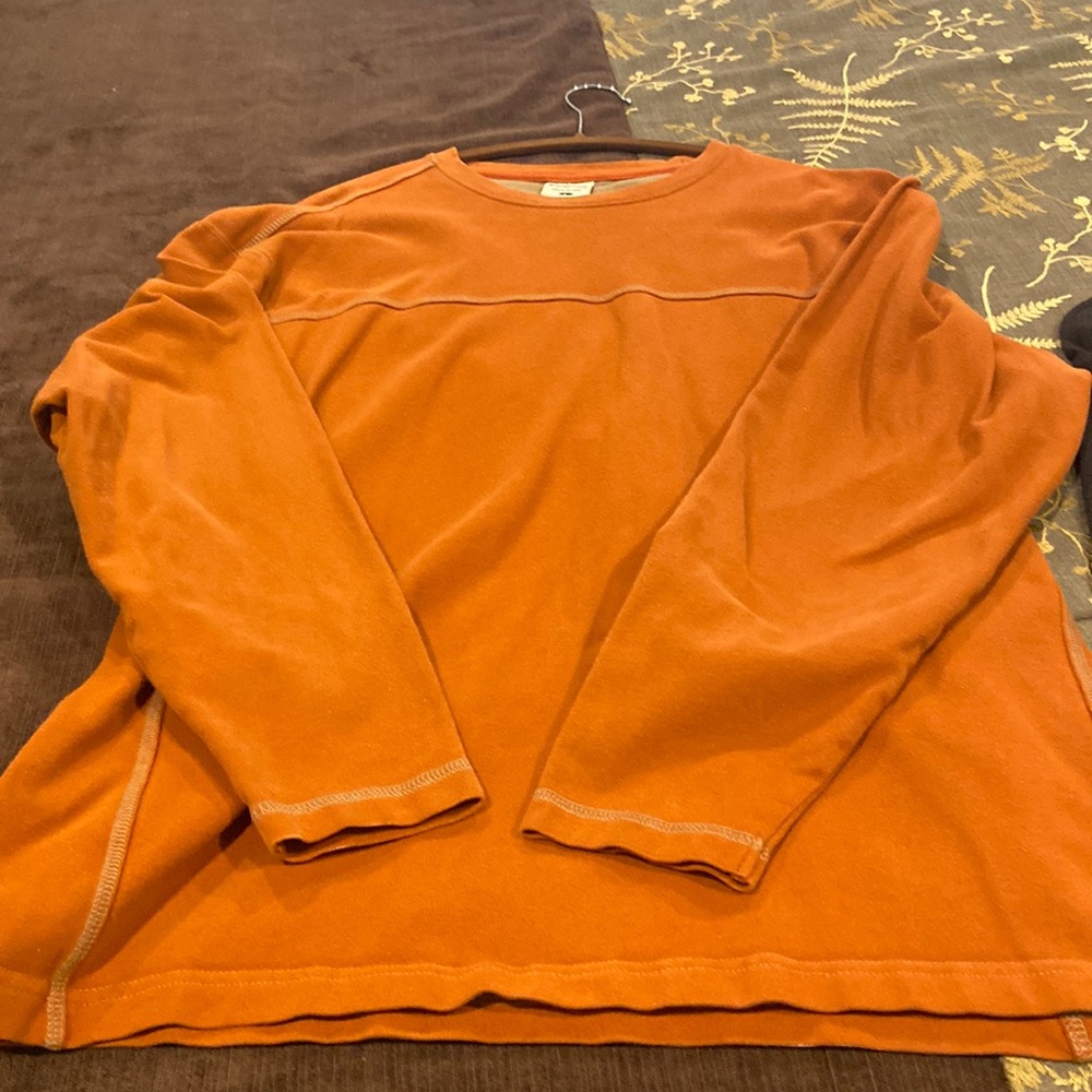 2 Columbia long sleeve shirts .   Mens Med and Large